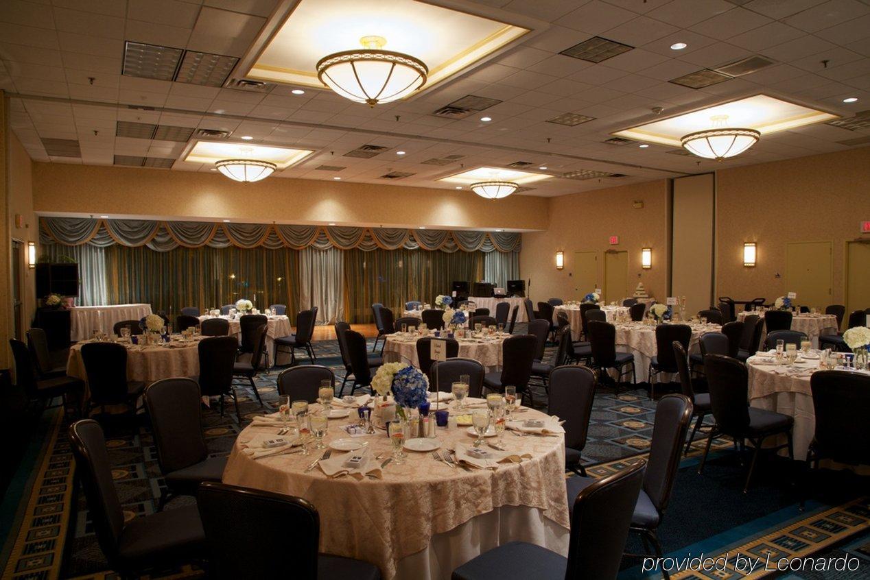 Courtyard By Marriott Philadelphia City Avenue Restaurant photo