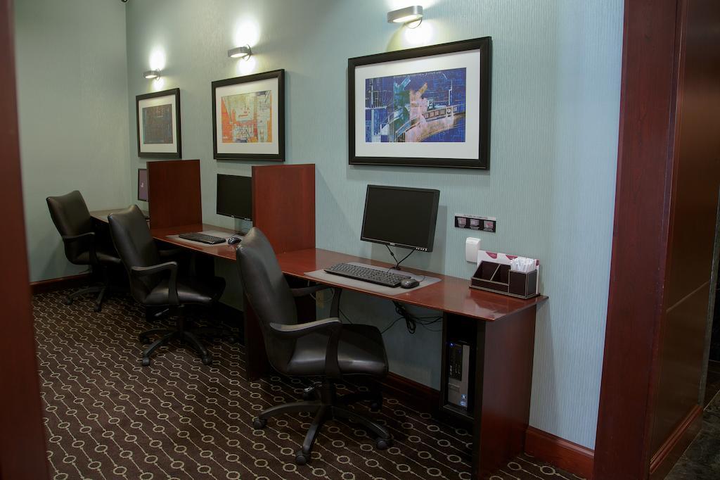 Courtyard By Marriott Philadelphia City Avenue Exterior photo